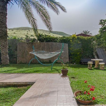 Villa Moon Light Yavneʼel Extérieur photo